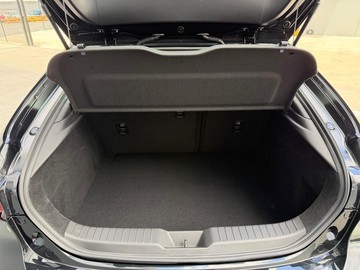 https://dvg-vehicle-assets.s3.amazonaws.com/11303784/d9kjval7iqraur79n8vgrsp5z.jpg