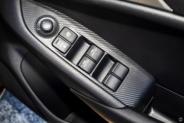 https://dvg-vehicle-assets.s3.amazonaws.com/11304789/4y8zs82y9yh20i9qy2rxe31e1.jpg