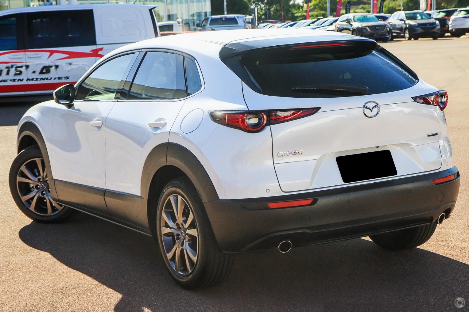 Mazda Cx-30 image 4
