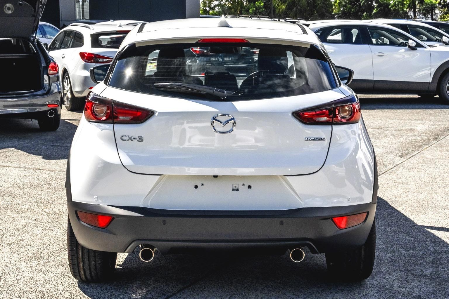 Mazda Cx-3 image 3