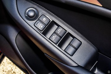 https://dvg-vehicle-assets.s3.amazonaws.com/11317114/2uki6ck9je7671541d2m7t03c.jpg
