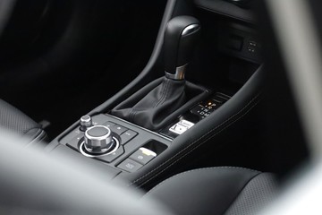 https://dvg-vehicle-assets.s3.amazonaws.com/11317126/2hybuj2iauy38i79nr3e2f8lf.jpg