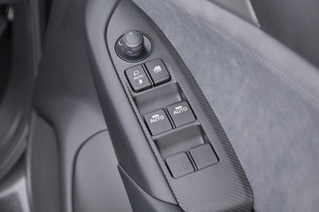 https://dvg-vehicle-assets.s3.amazonaws.com/11317128/7nrpa4vazuxadech1fao04xek.jpg