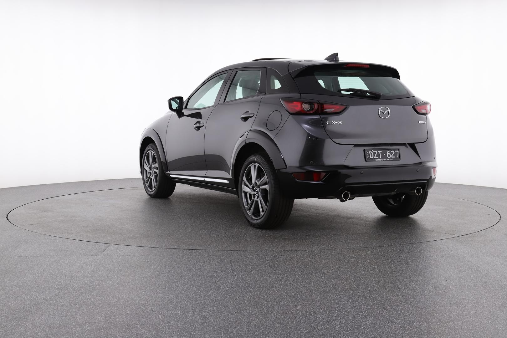Mazda Cx-3 image 3