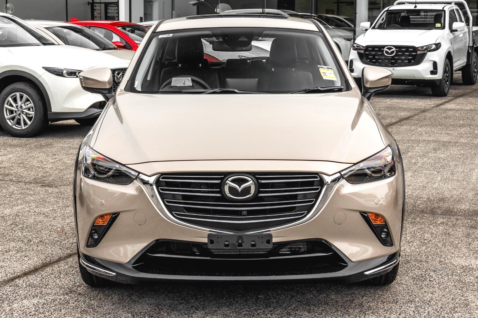 Mazda Cx-3 image 2