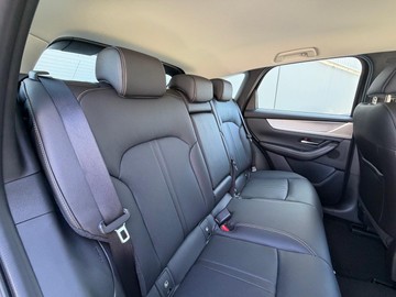 https://dvg-vehicle-assets.s3.amazonaws.com/11317176/5qi3dp9ue1twqi39gwfb1xeye.jpg