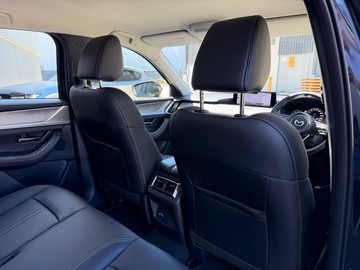 https://dvg-vehicle-assets.s3.amazonaws.com/11317176/5vp237agseup68zr7xuskzi9q.jpg