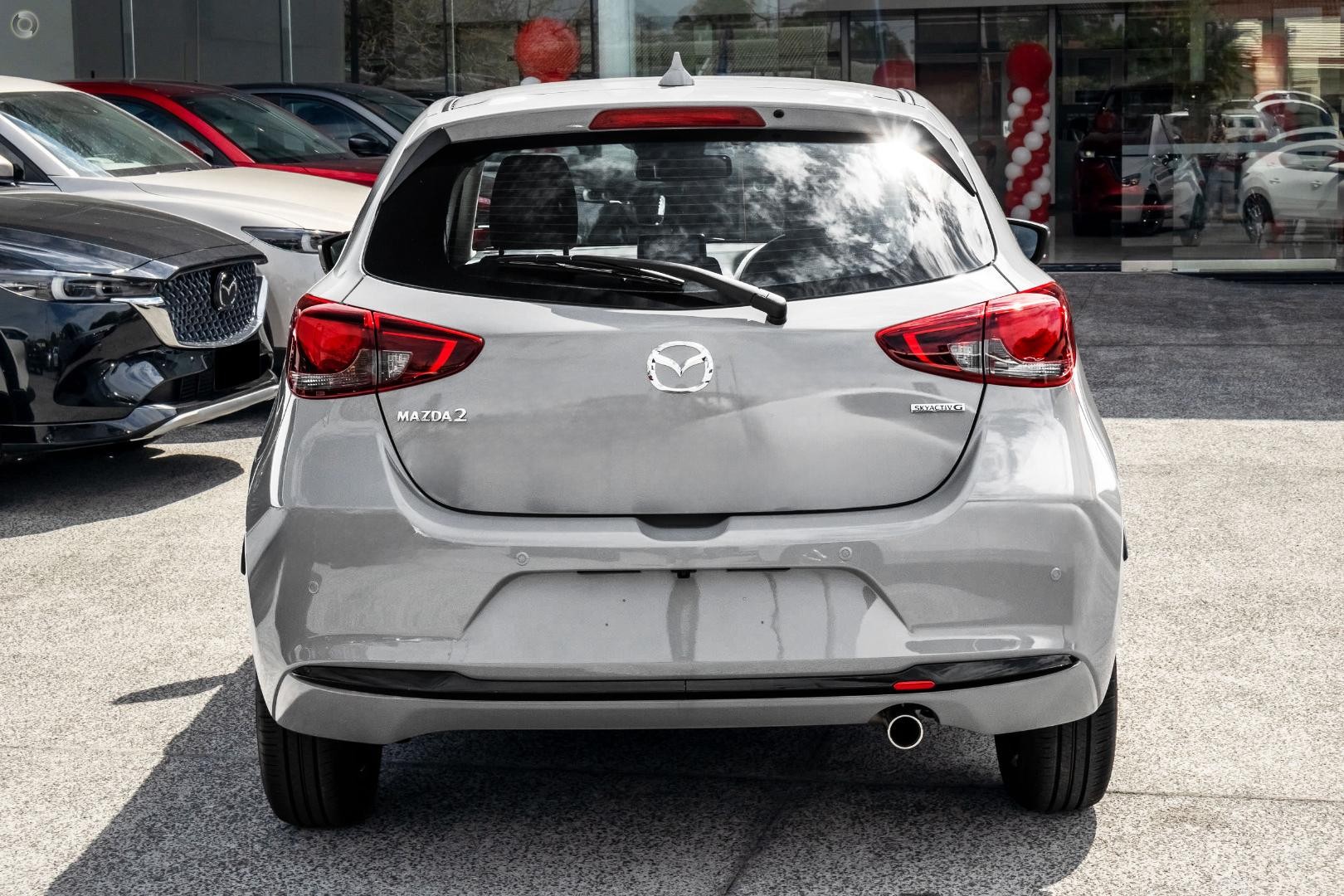 Mazda 2 image 3