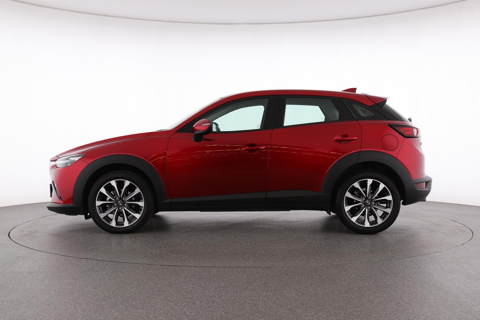 Mazda Cx-3 image 3