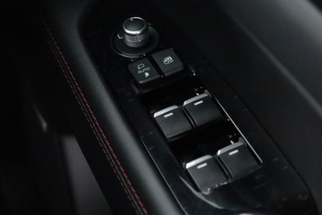 https://dvg-vehicle-assets.s3.amazonaws.com/11331730/7pfsi5pcinb09hdr88wm8vquy.jpg