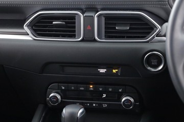 https://dvg-vehicle-assets.s3.amazonaws.com/11331730/9ukvb5kdb4uk06e1qajab391l.jpg