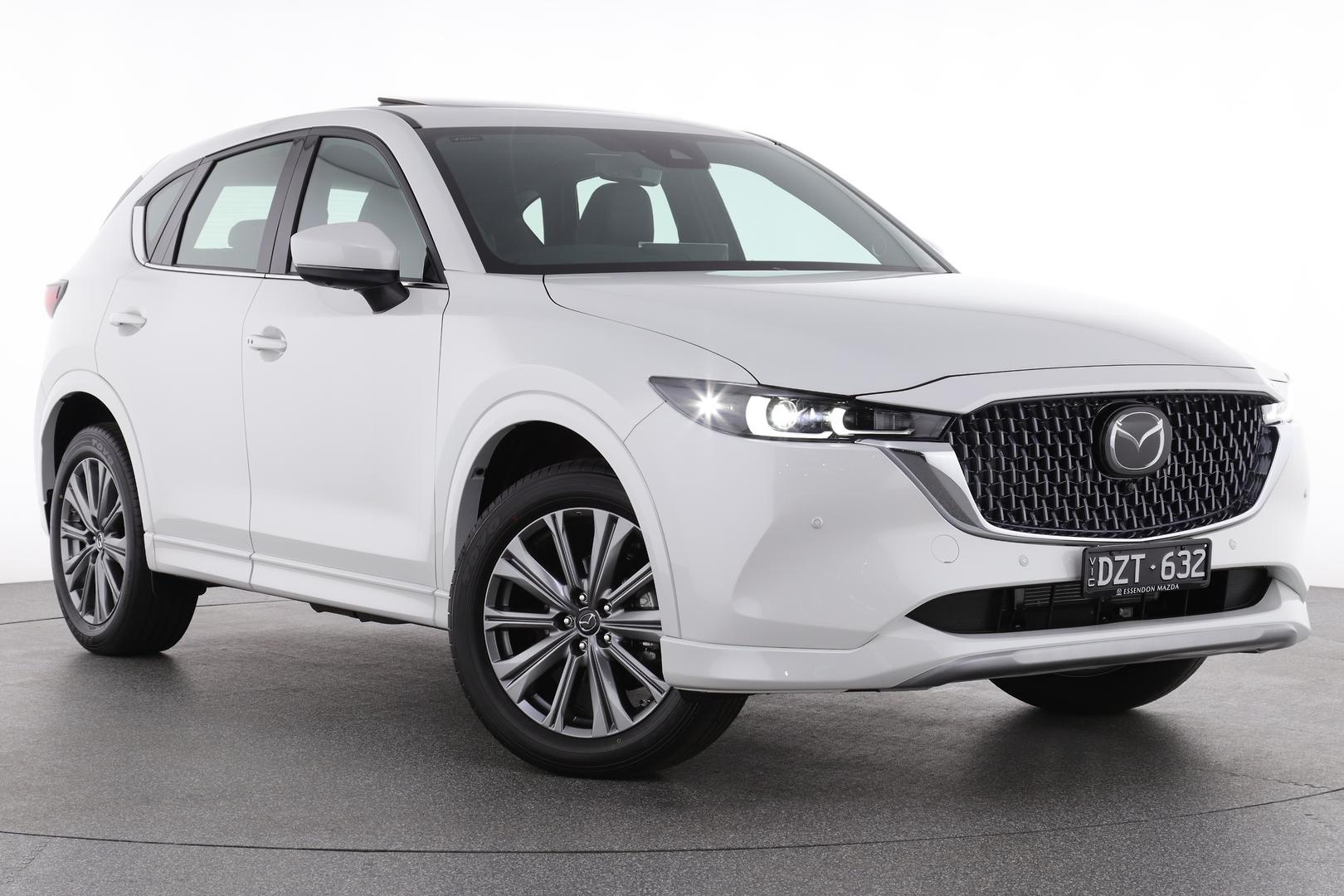 Mazda Cx-5 image 1