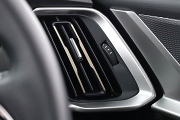 https://dvg-vehicle-assets.s3.amazonaws.com/11341527/8uwxps5fpohlc3jxjqisv1rg1.jpg