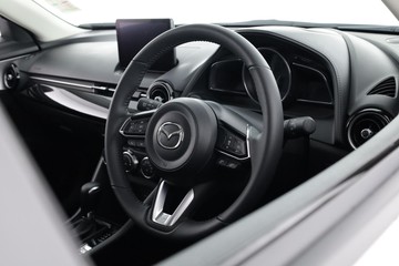 https://dvg-vehicle-assets.s3.amazonaws.com/11343533/h7x6q17webmz7wt0tyyvuj6m.jpg