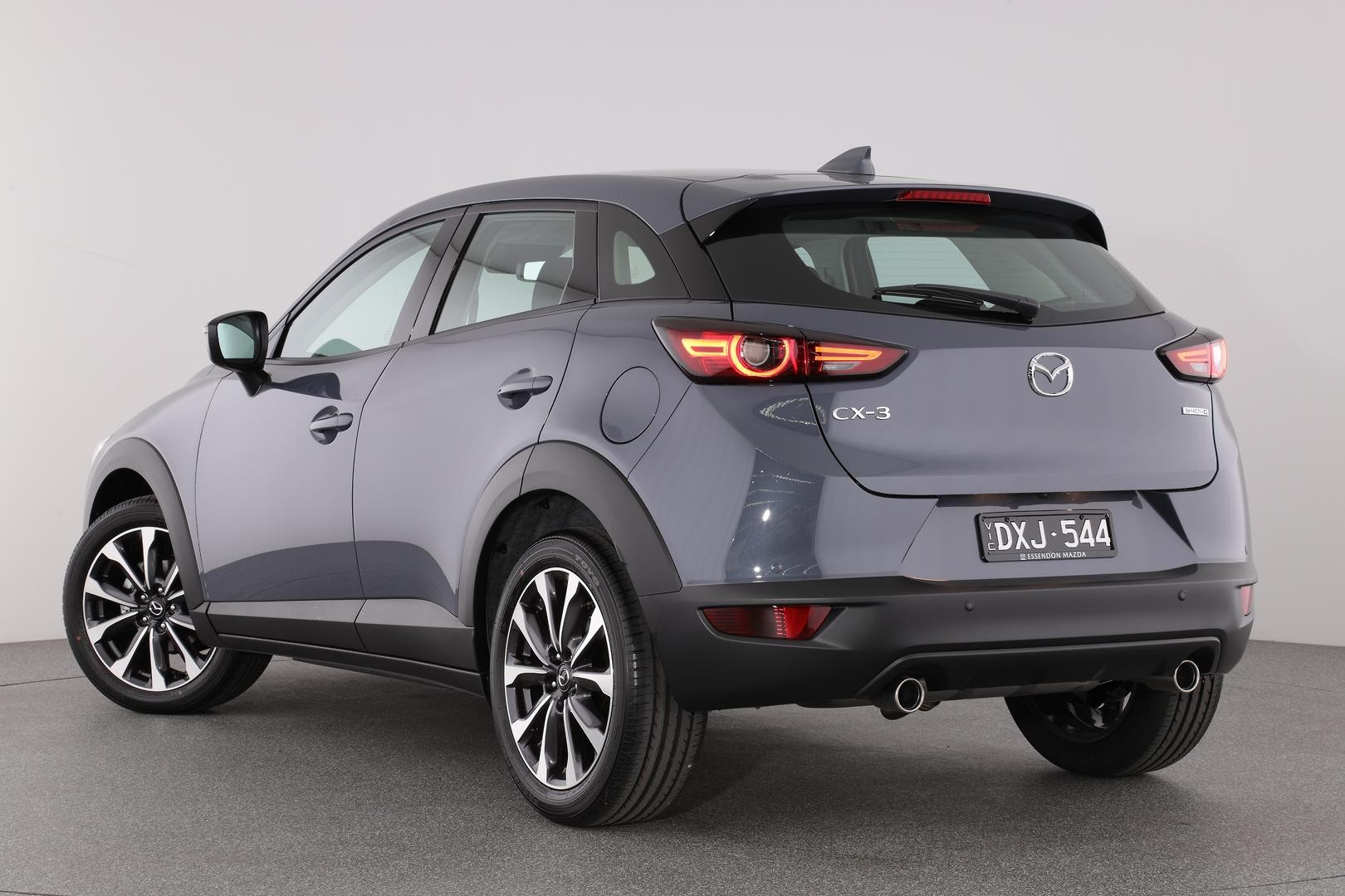 Mazda Cx-3 image 2