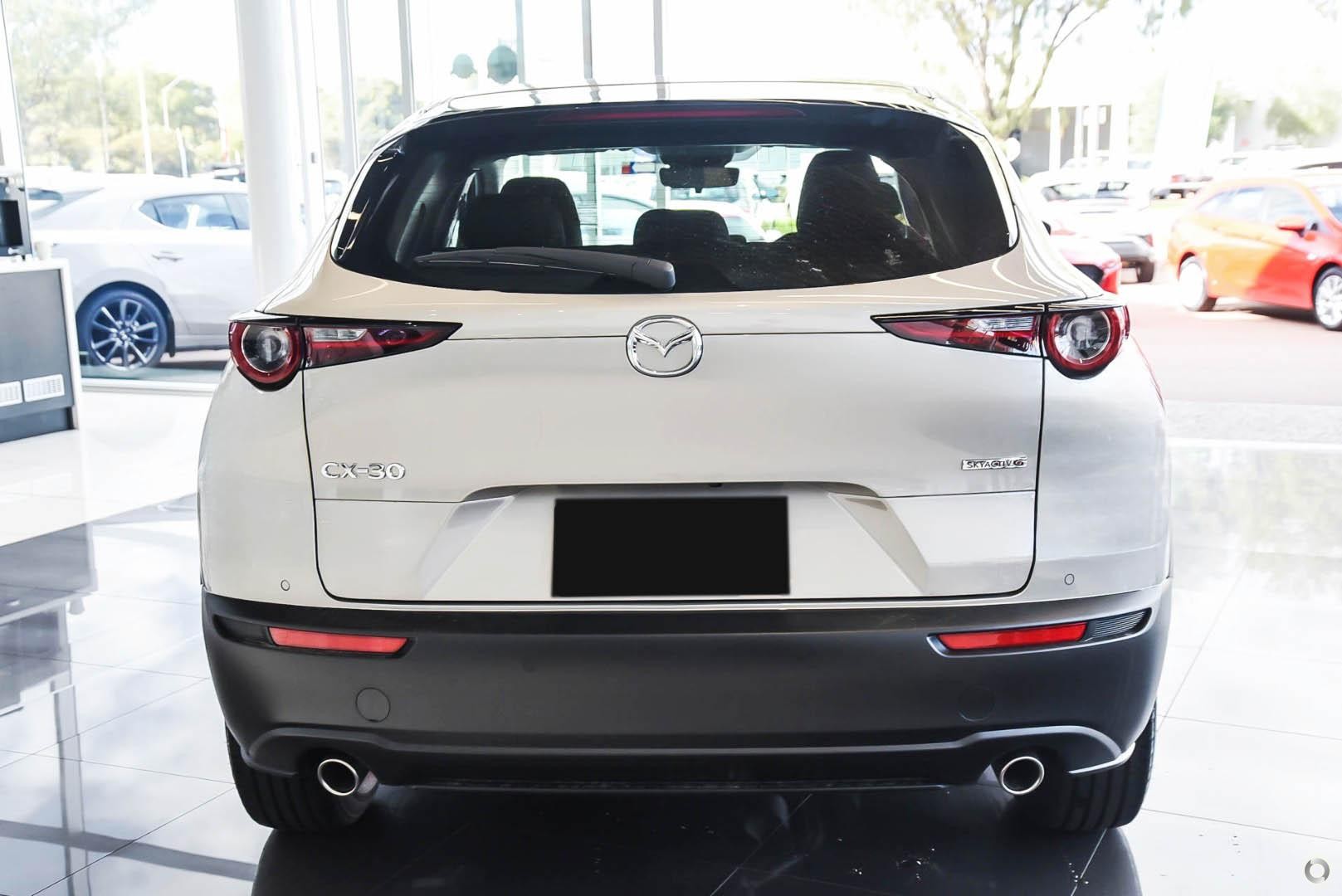 Mazda Cx-30 image 3