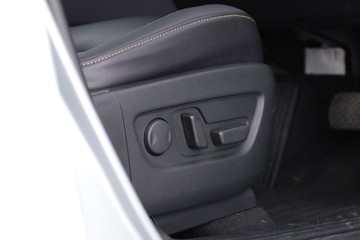 https://dvg-vehicle-assets.s3.amazonaws.com/11351075/24cqufvpi5v5ss40xfavxt7uj.jpg
