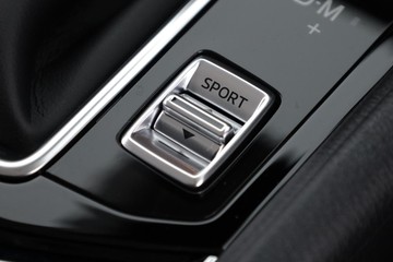 https://dvg-vehicle-assets.s3.amazonaws.com/11351184/81d82fl9jq5ayekiflsjmdtyt.jpg