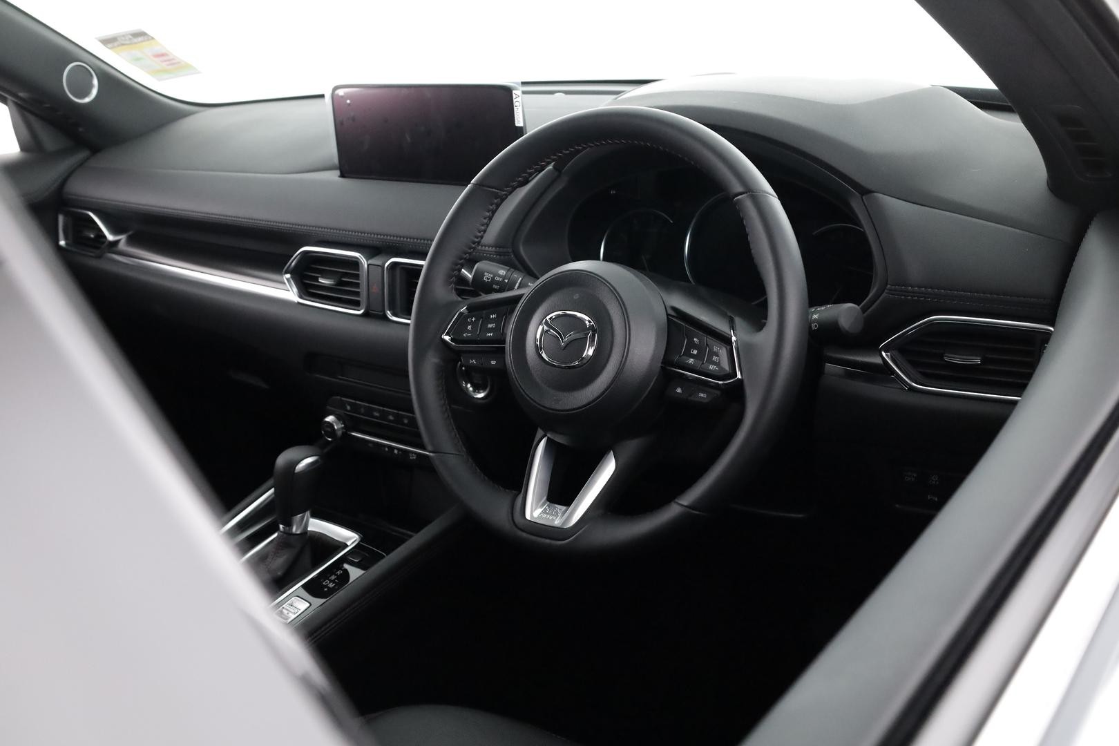 Mazda Cx-5 image 4