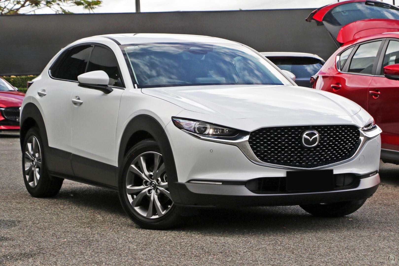 Mazda Cx-30 image 1