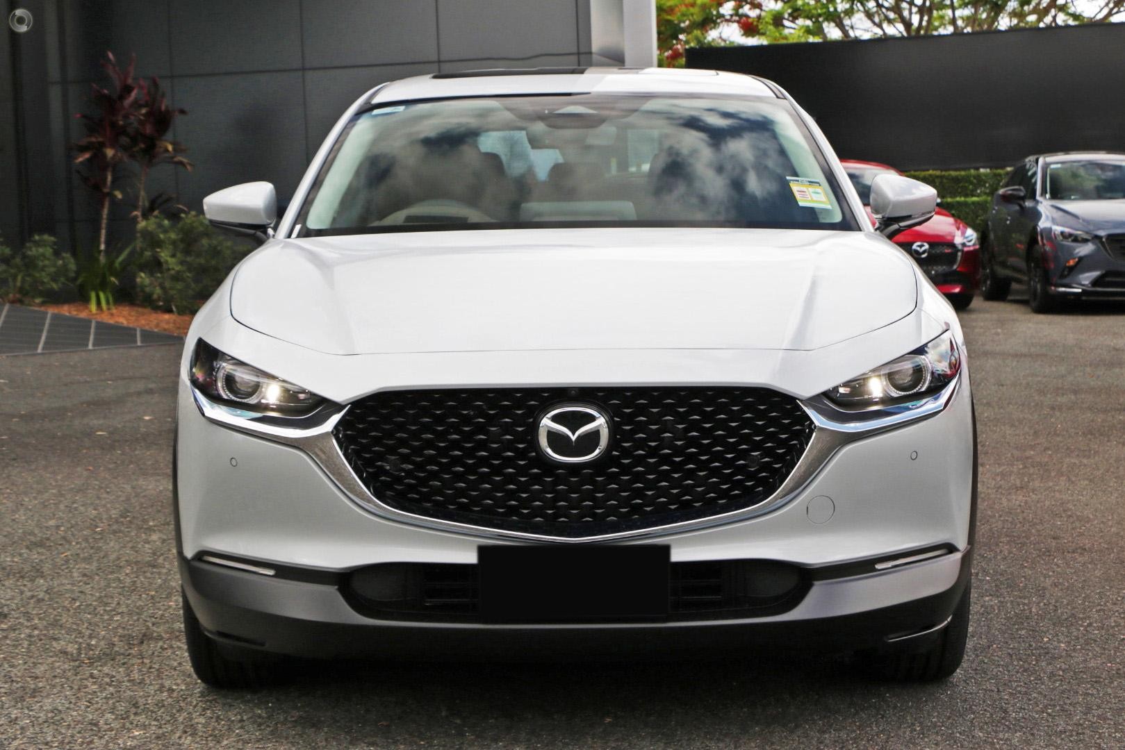 Mazda Cx-30 image 2