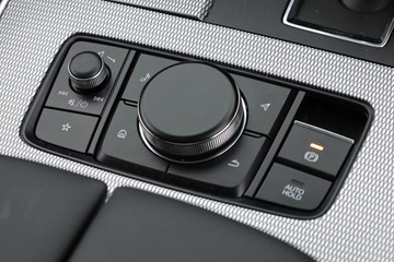 https://dvg-vehicle-assets.s3.amazonaws.com/11357539/5p4meipz6eeyj5bn0nkubvum0.jpg