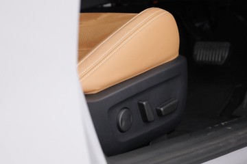 https://dvg-vehicle-assets.s3.amazonaws.com/11358344/6xtb3gl7u7bl8sazjmlchkhrm.jpg
