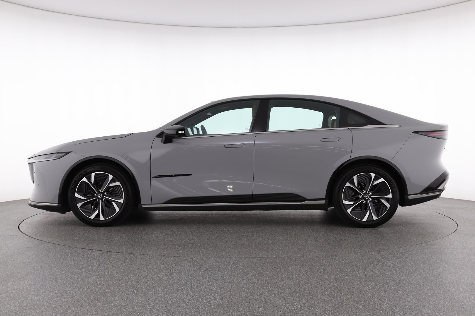 Mazda 6e image 4