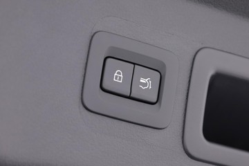 https://dvg-vehicle-assets.s3.amazonaws.com/11373666/dliuyzjezhiq89d3wn7imoch.jpg