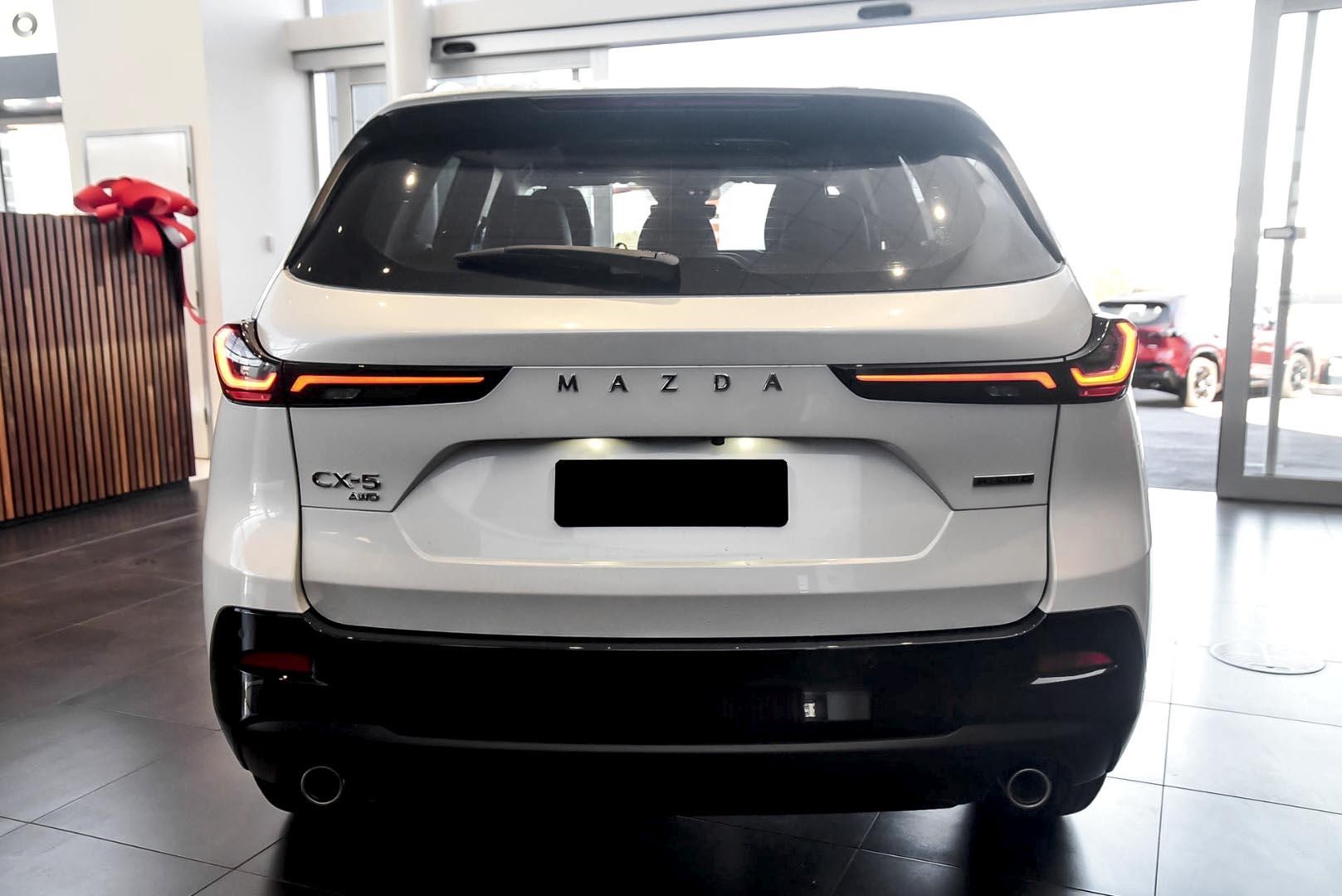 Mazda Cx-5 image 4
