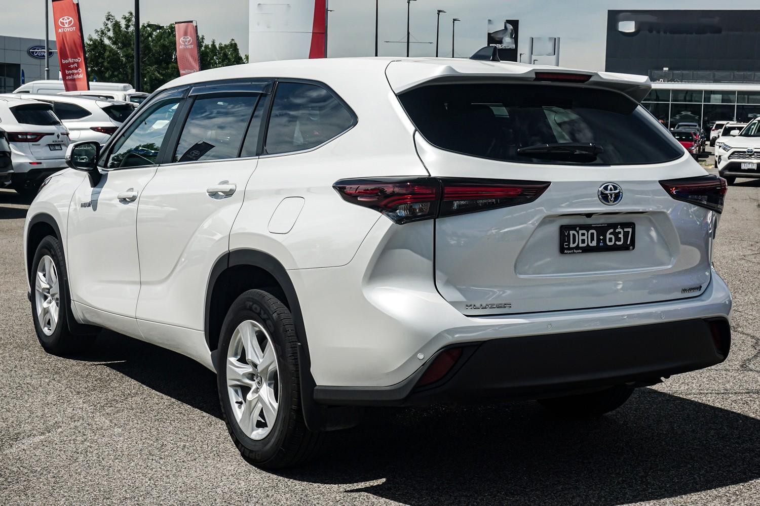 Toyota Kluger image 2