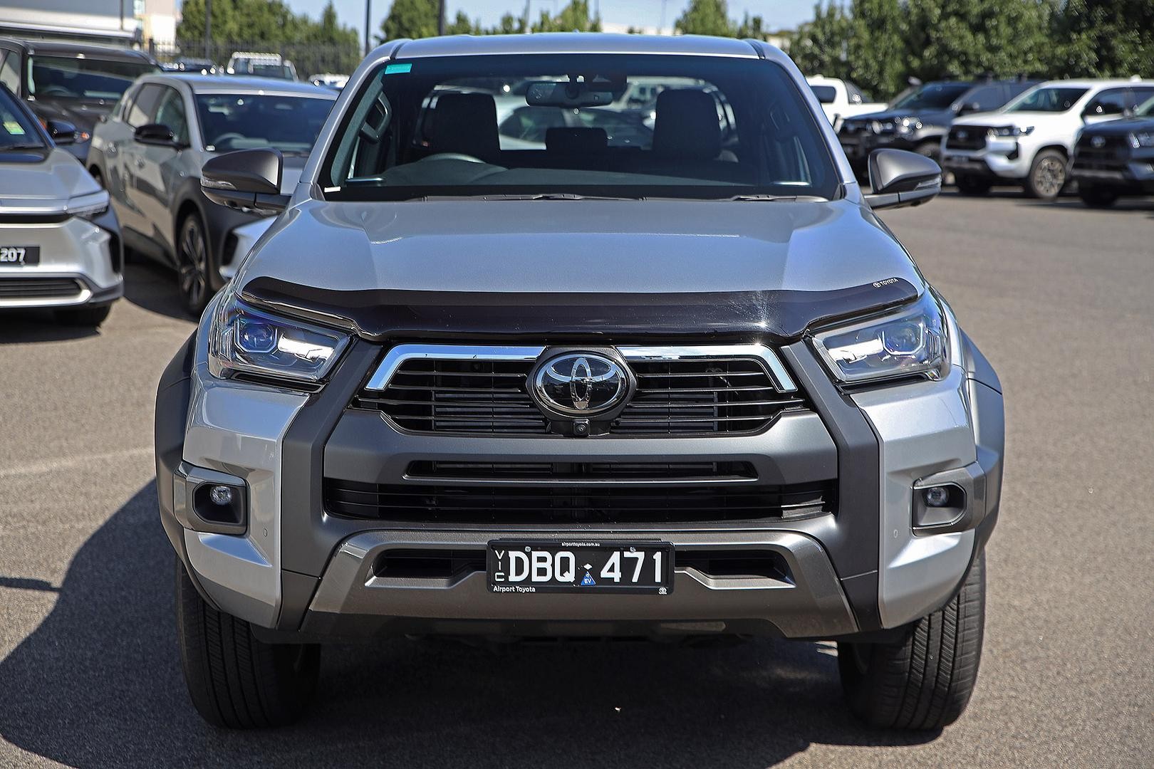 Toyota Hilux image 4