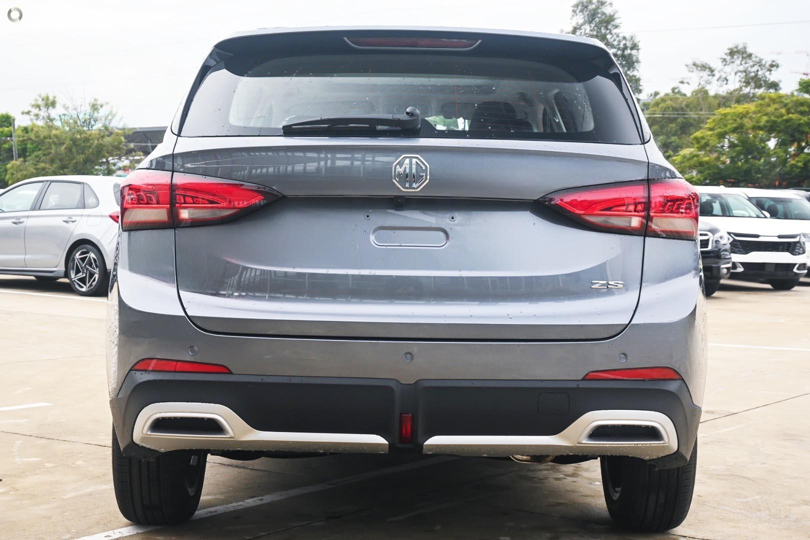 MG Zs image 3