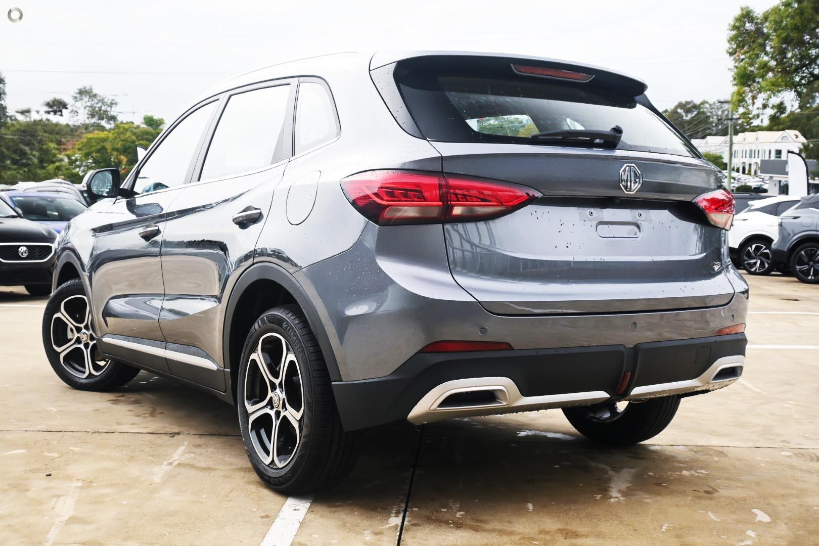 MG Zs image 4