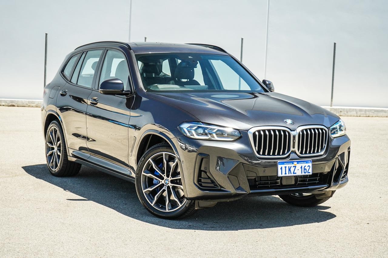 BMW X3 image 1