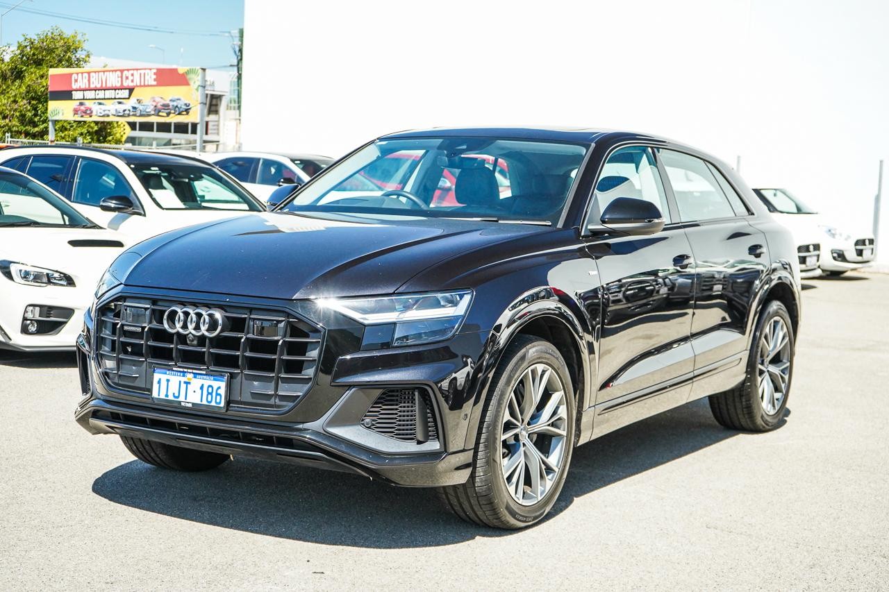 Audi Q8 image 4