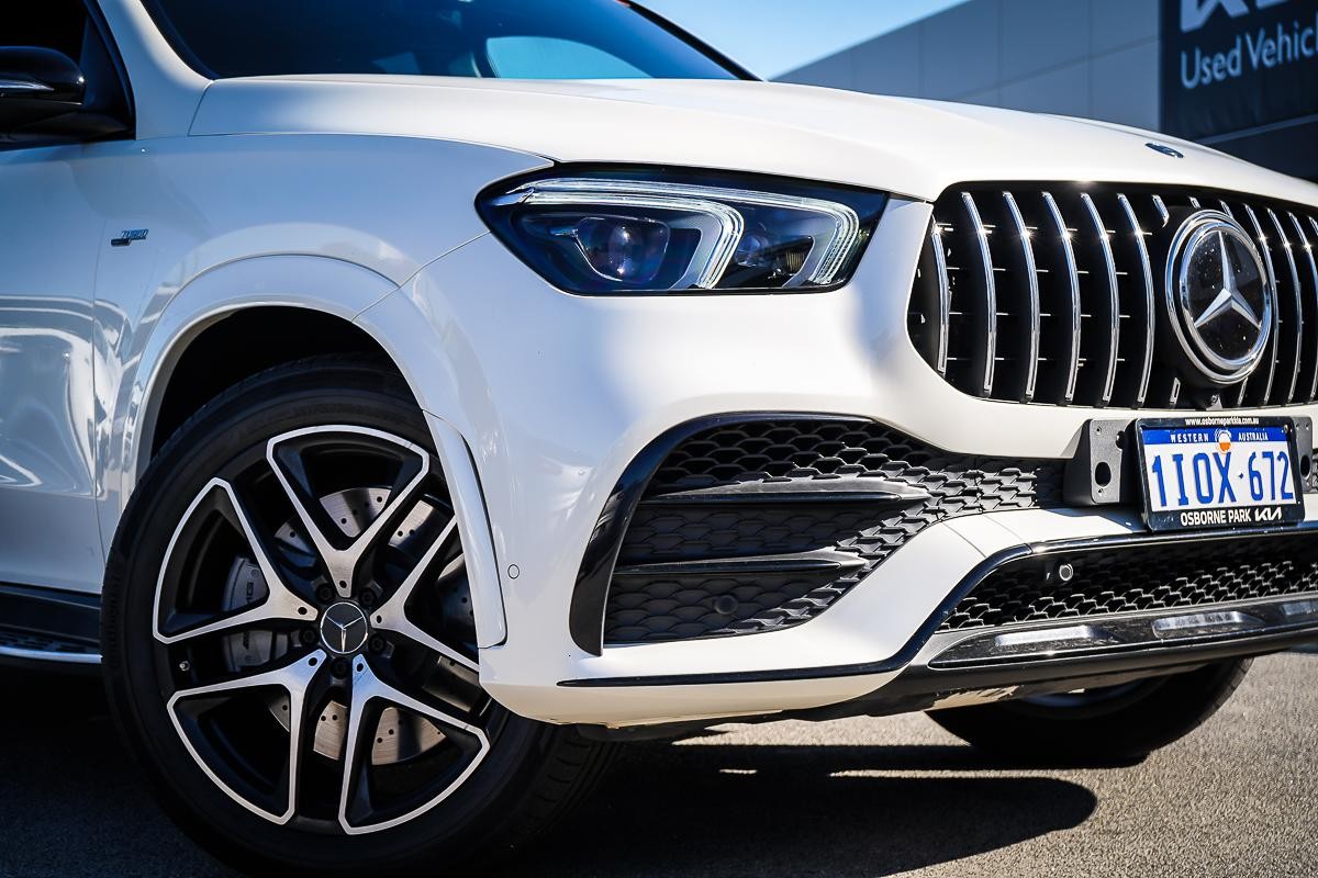 Mercedes Benz Gle-class image 2