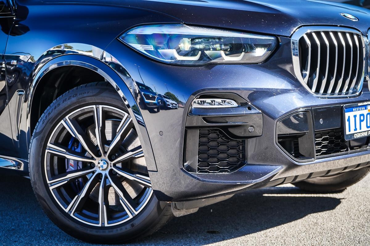 BMW X5 image 2