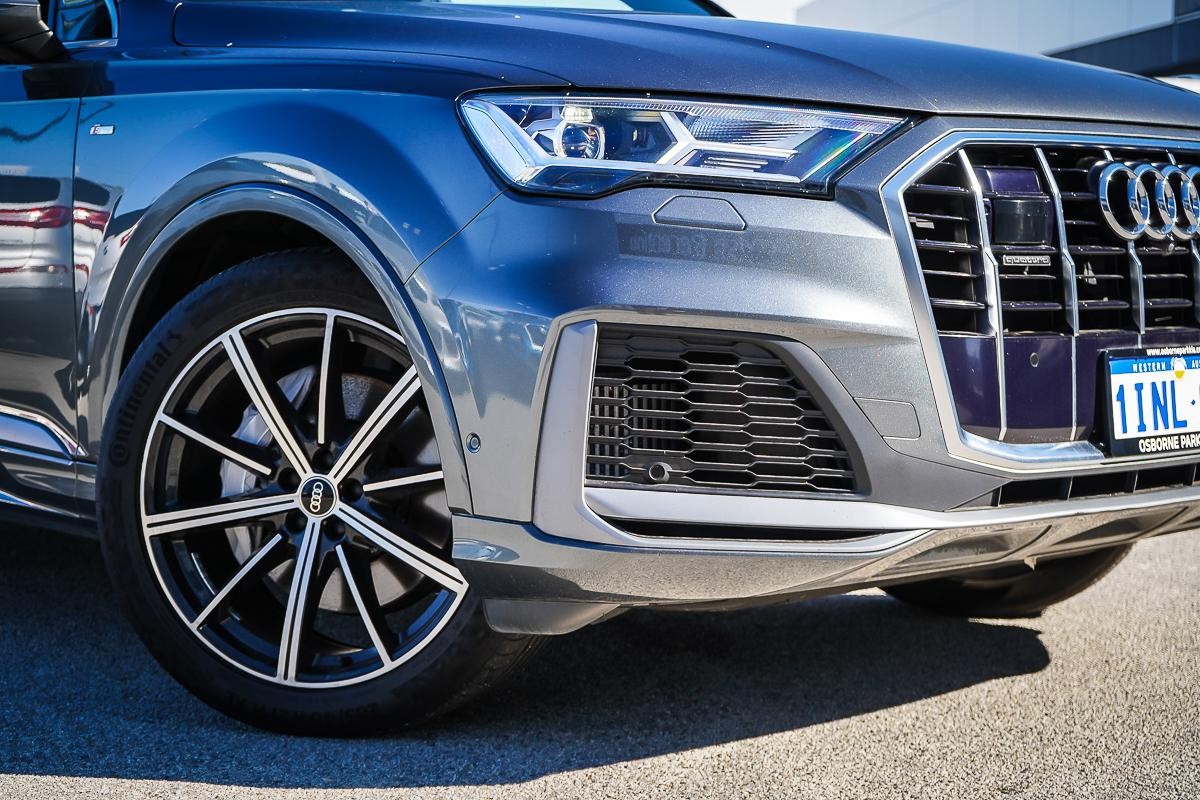 Audi Q7 image 2