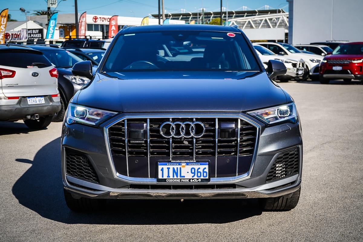 Audi Q7 image 4