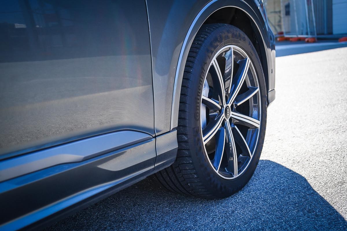Audi Q7 image 3