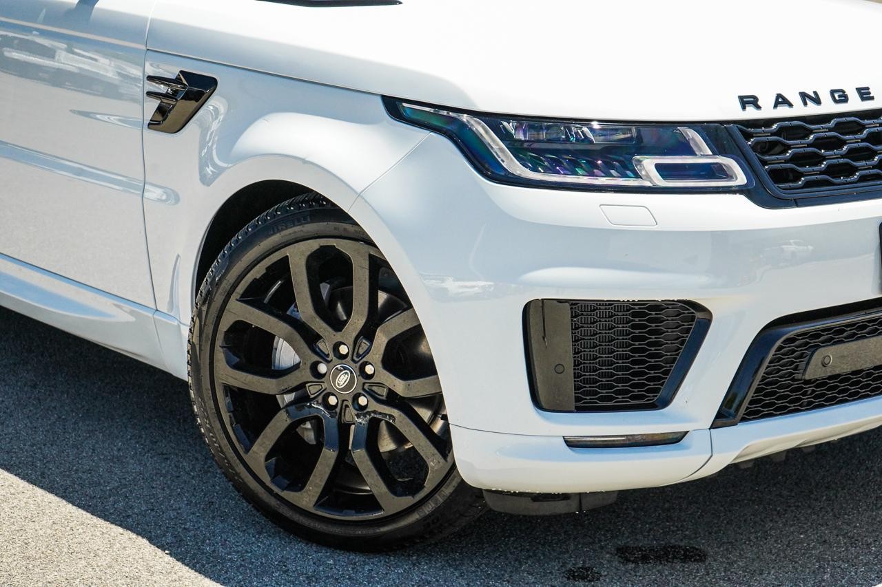 Land Rover Range Rover Sport image 2