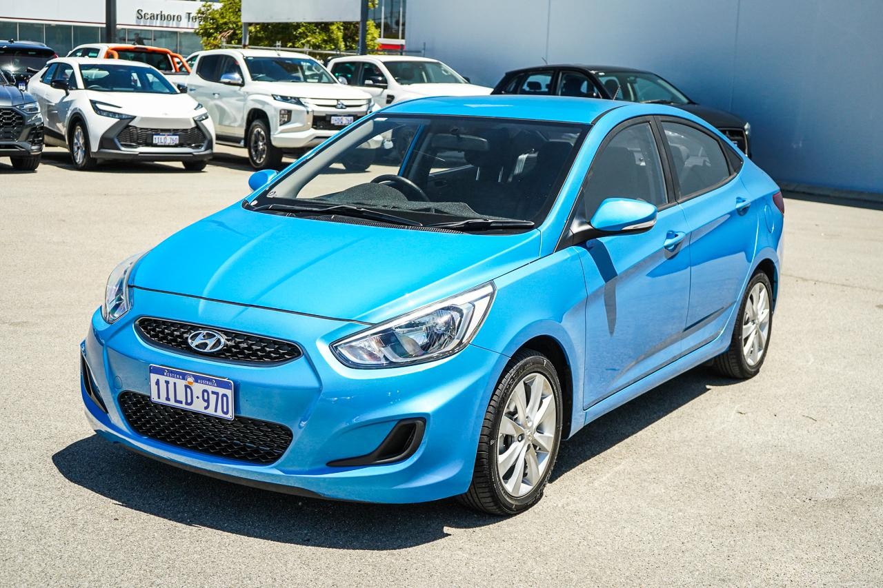 Hyundai Accent image 4