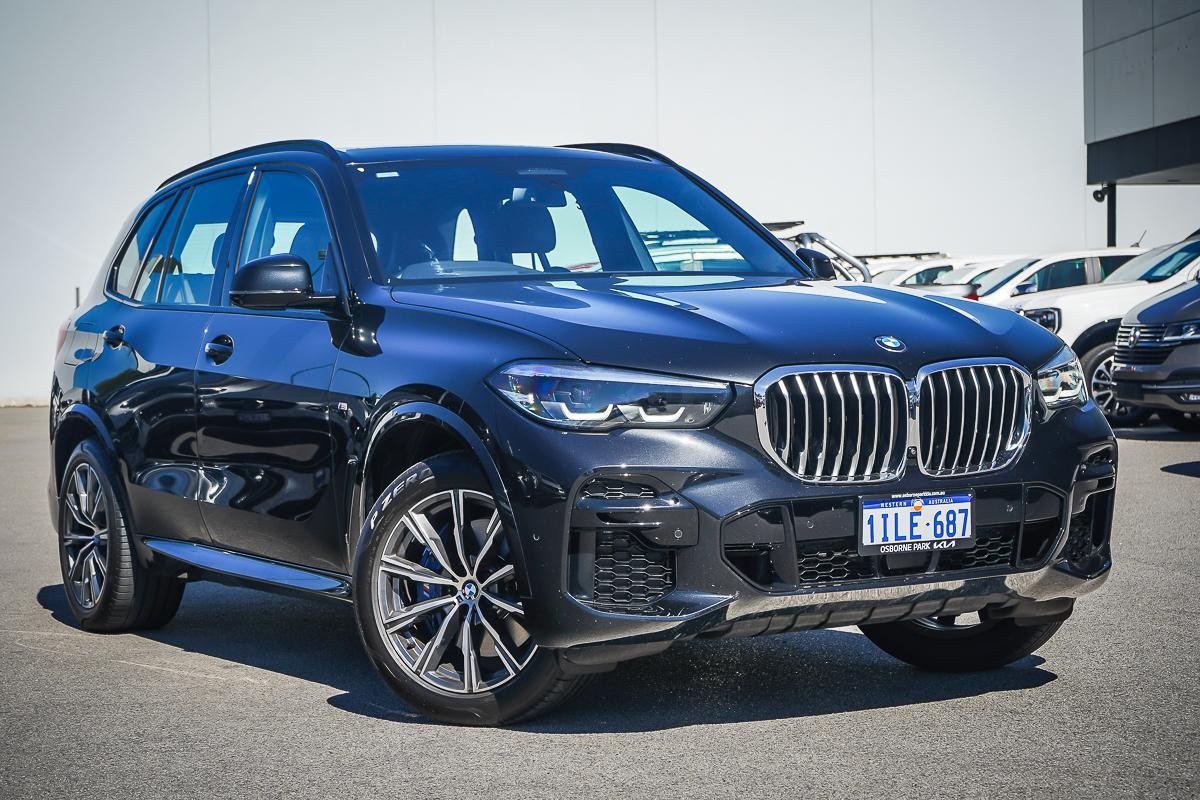 BMW X5 image 1