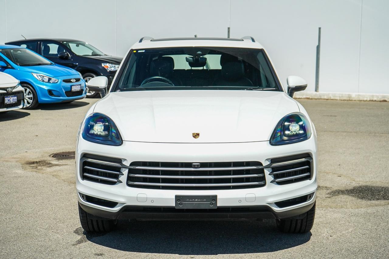 Porsche Cayenne image 3