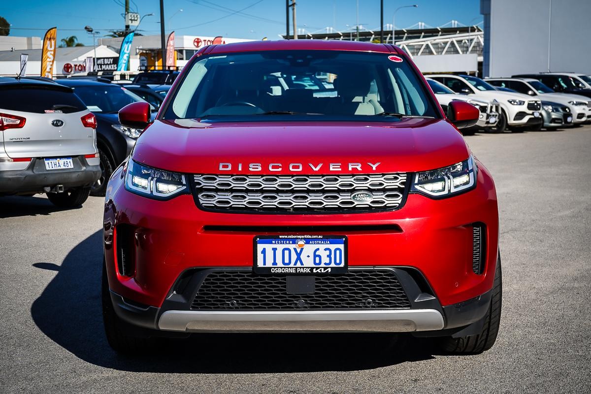 Land Rover Discovery Sport image 4