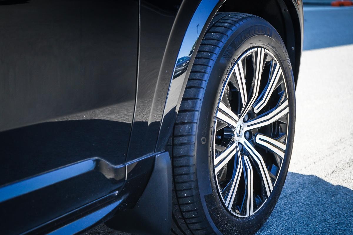 Volvo Xc90 image 3
