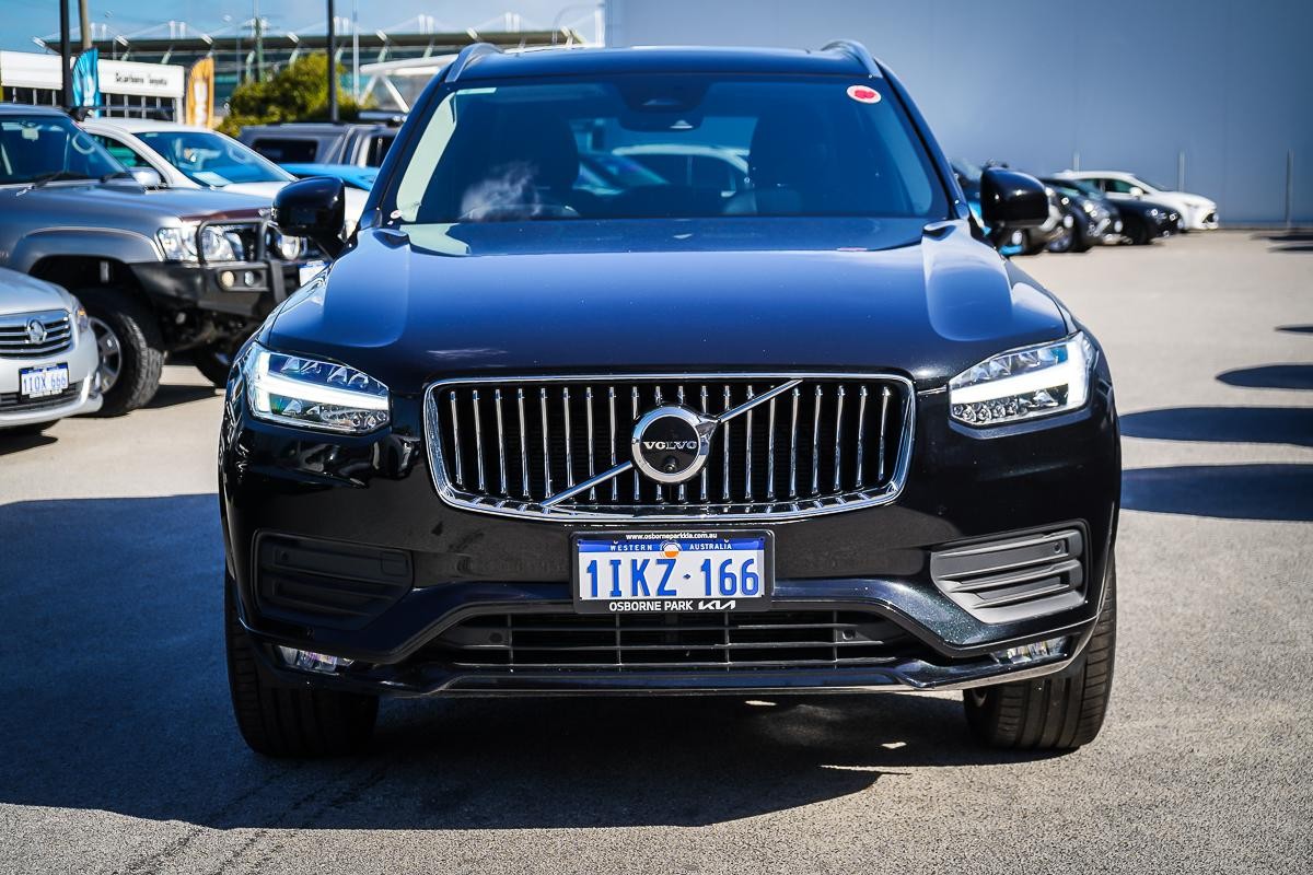 Volvo Xc90 image 4