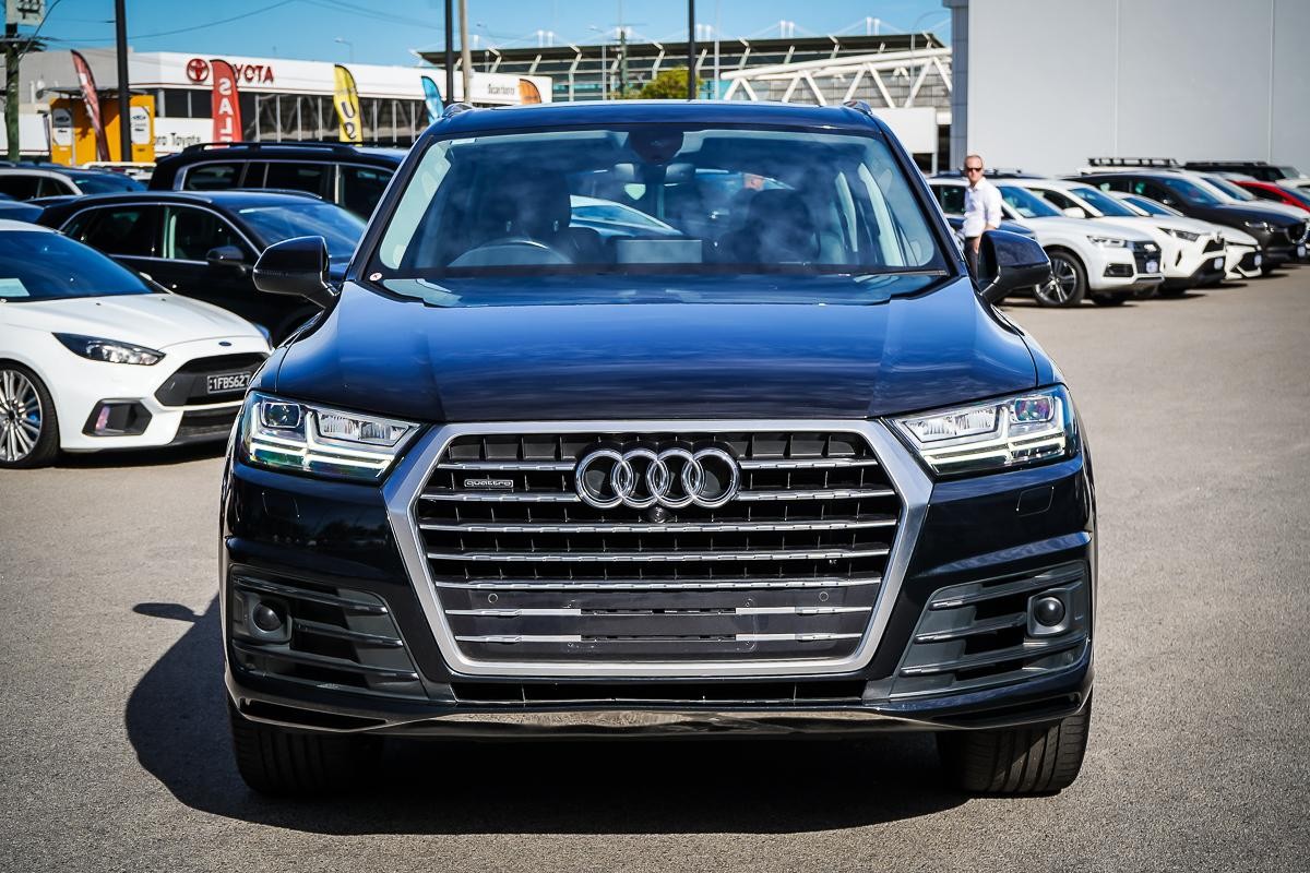Audi Q7 image 4