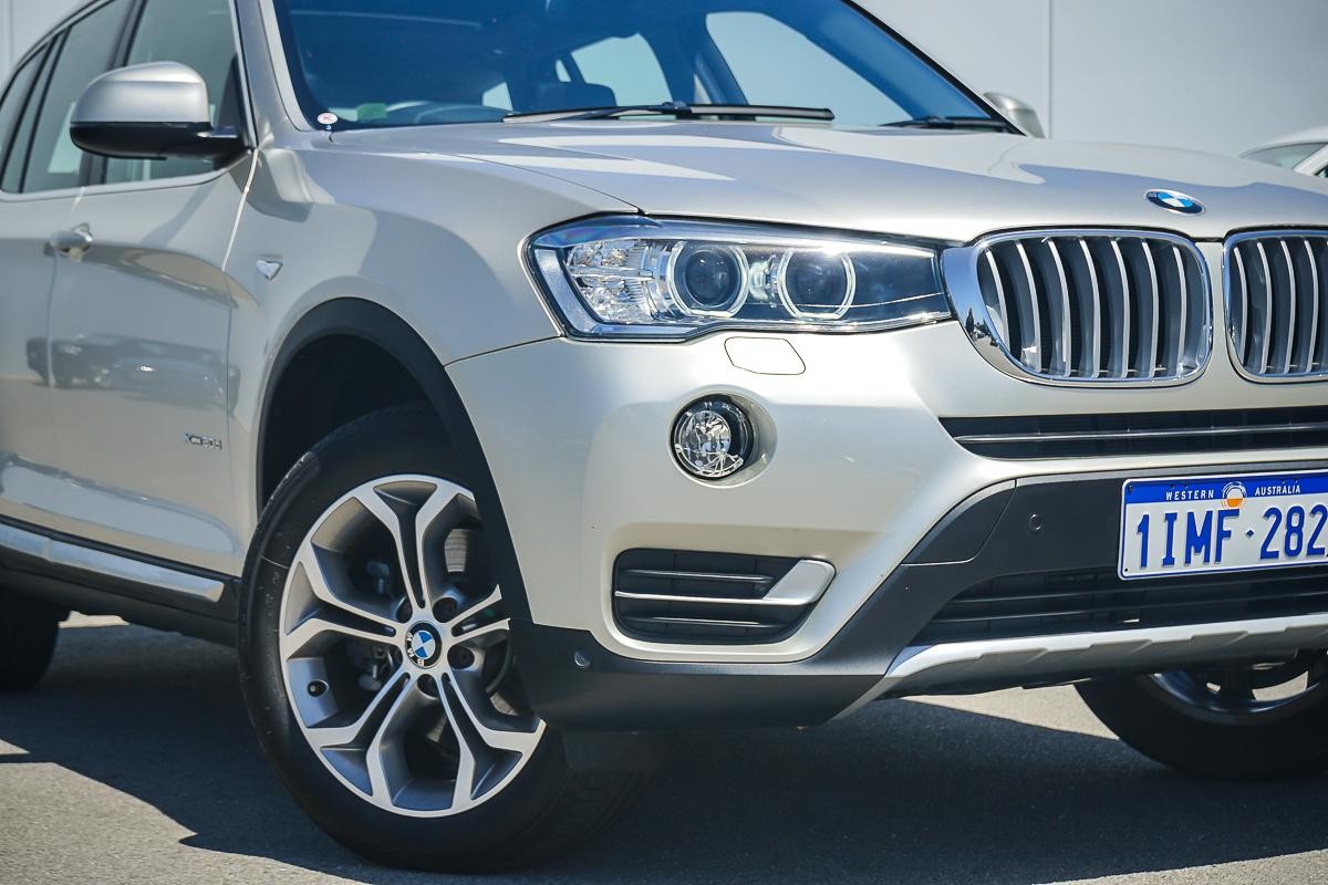 BMW X3 image 2